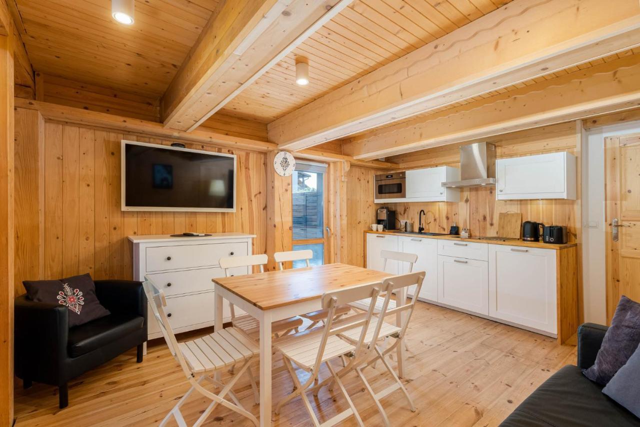 Uroczy Zakatek - Apartamenty W Centrum Zatora, Blisko Energylandii Exteriör bild